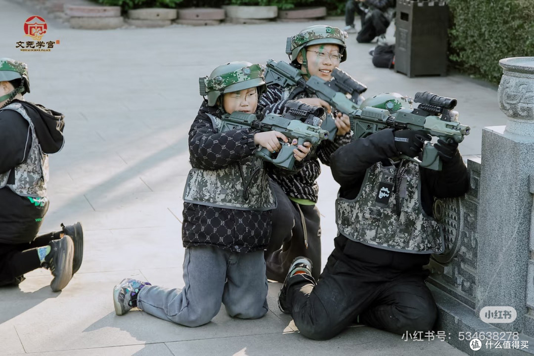 小“战士”集结!真人CS里的少年团队范儿