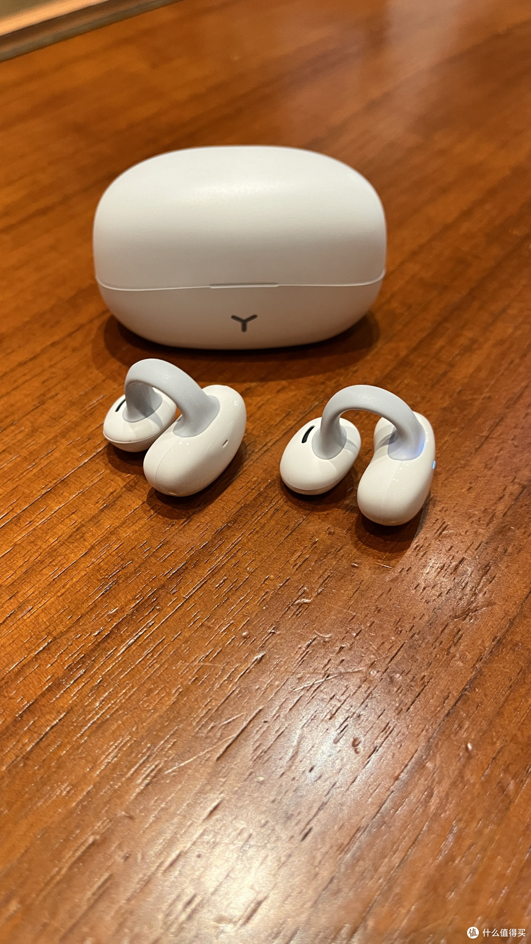 BLINBLIN HM-20耳夹式蓝牙耳机，戴10小时耳朵不疼还狂甩不掉！