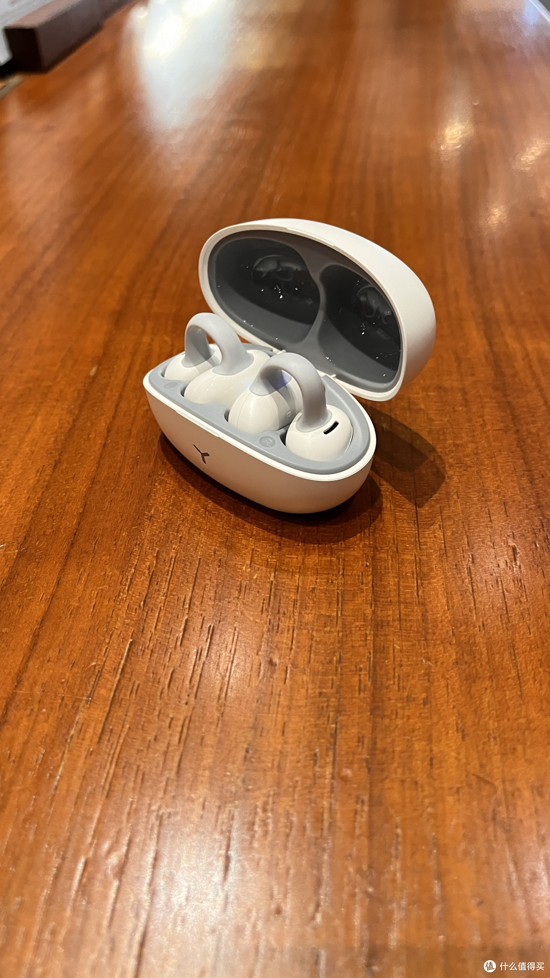 BLINBLIN HM-20耳夹式蓝牙耳机，戴10小时耳朵不疼还狂甩不掉！
