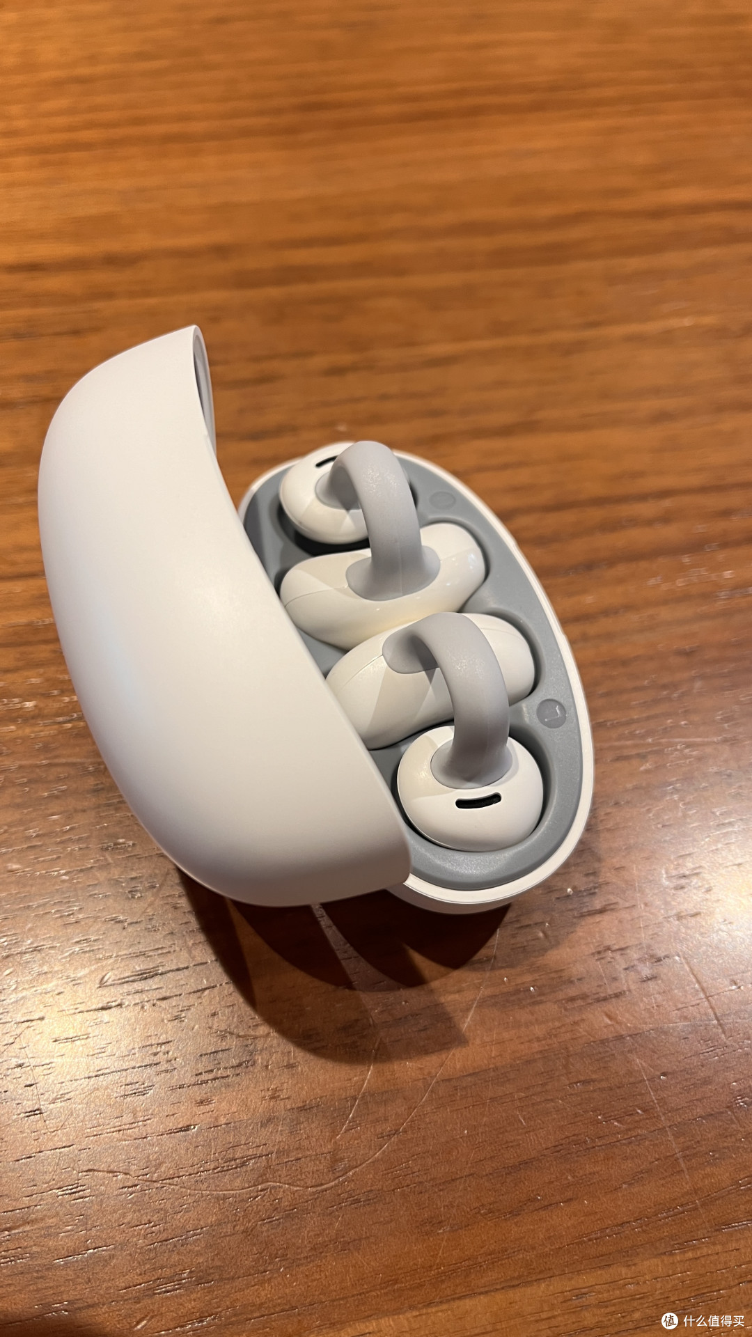BLINBLIN HM-20耳夹式蓝牙耳机，戴10小时耳朵不疼还狂甩不掉！