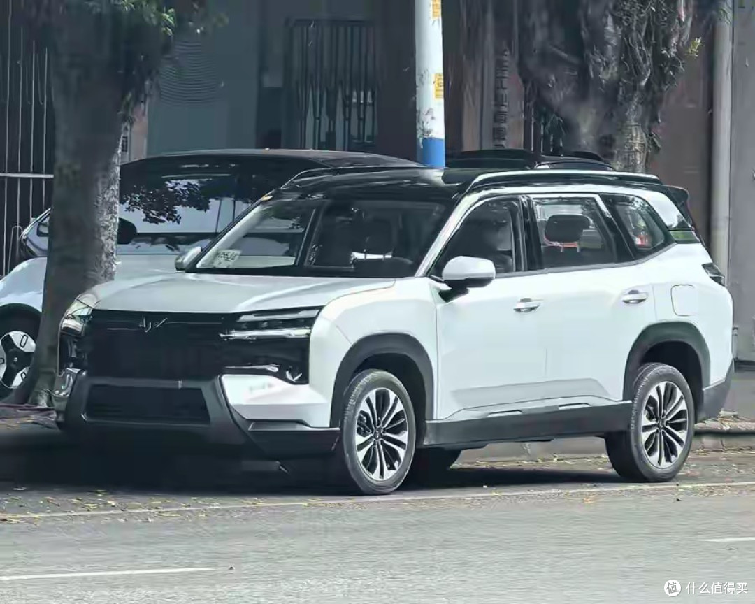 探索：主题背后的秘密