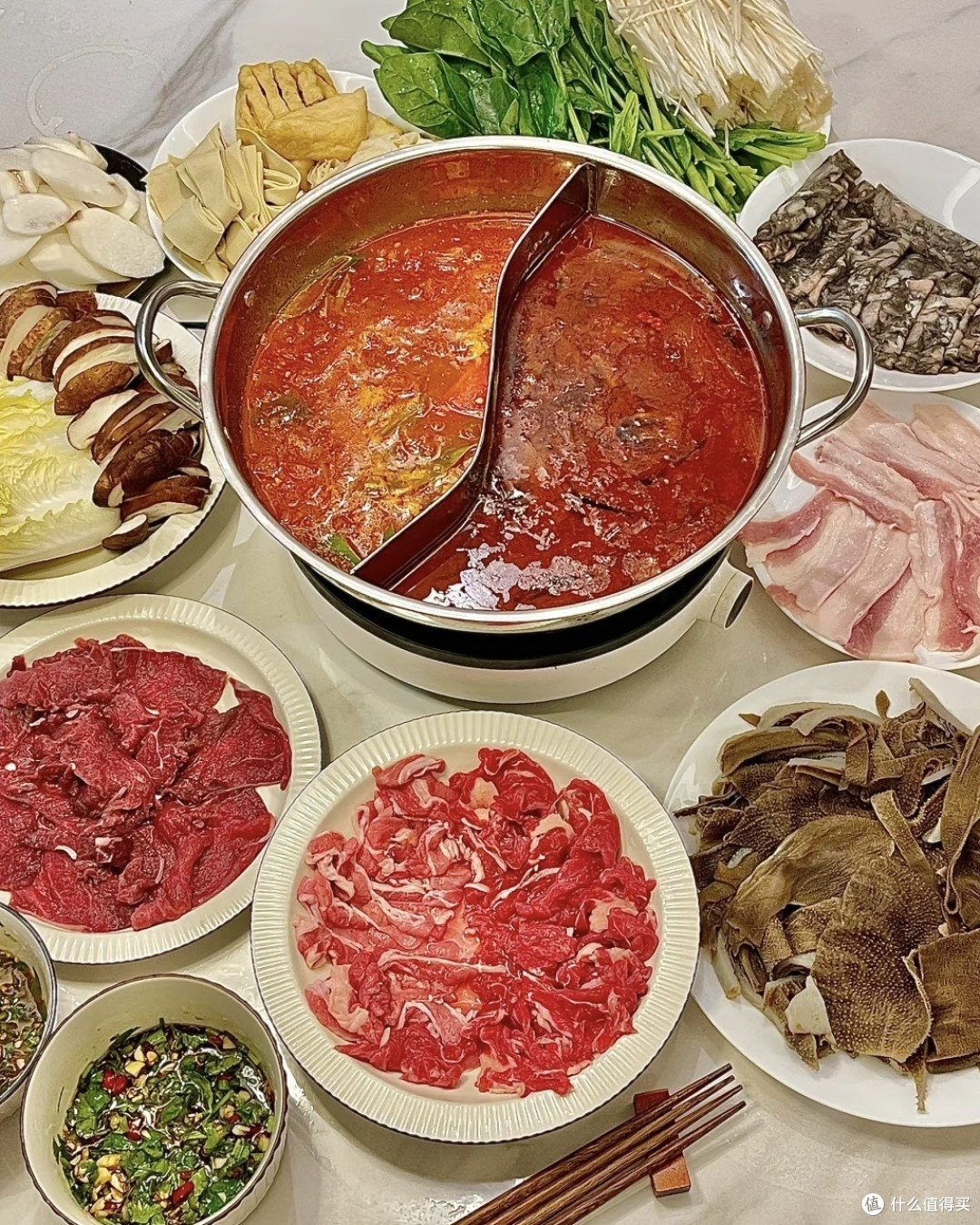 自制牛肉火锅,冬日温馨时光