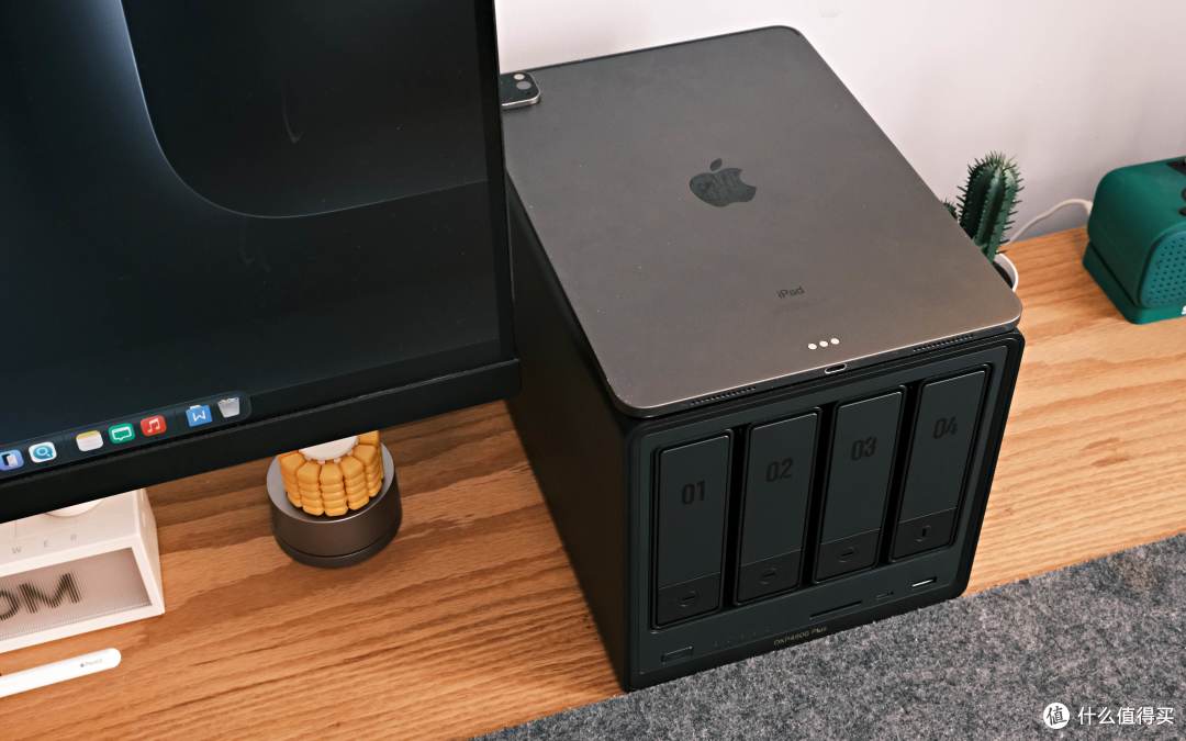 养娃家用NAS首选,新手也能用绿联DXP4800 Plus搭建存储娱乐中心