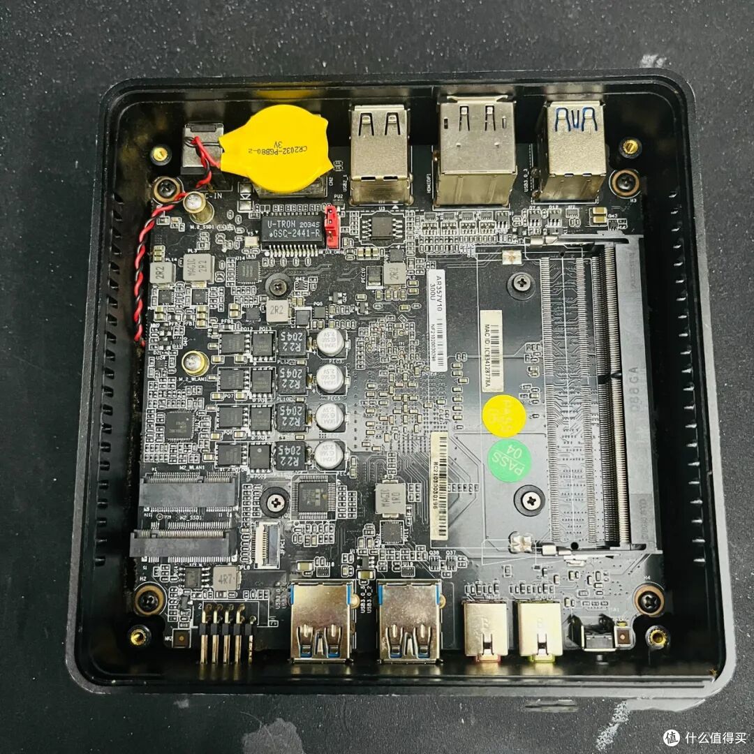 海鲜大量流出准系统只要190,m.2 nvme盘位+SATA盘位,NAS轻办公