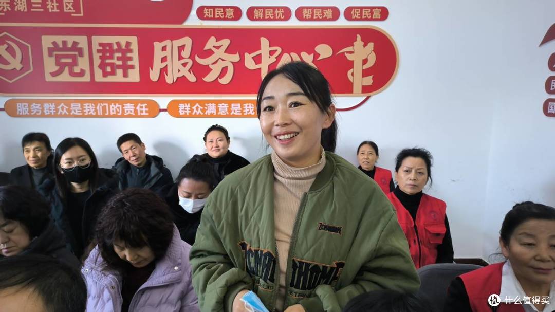 大庆市和谐家庭促进会开展“携手志愿 共筑邻里情”主题宣讲活动