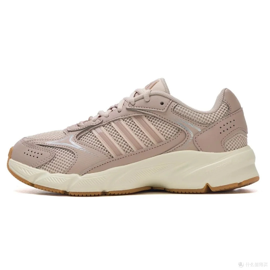 adidas CRAZYCHAOS 2000:复古与实用的平衡