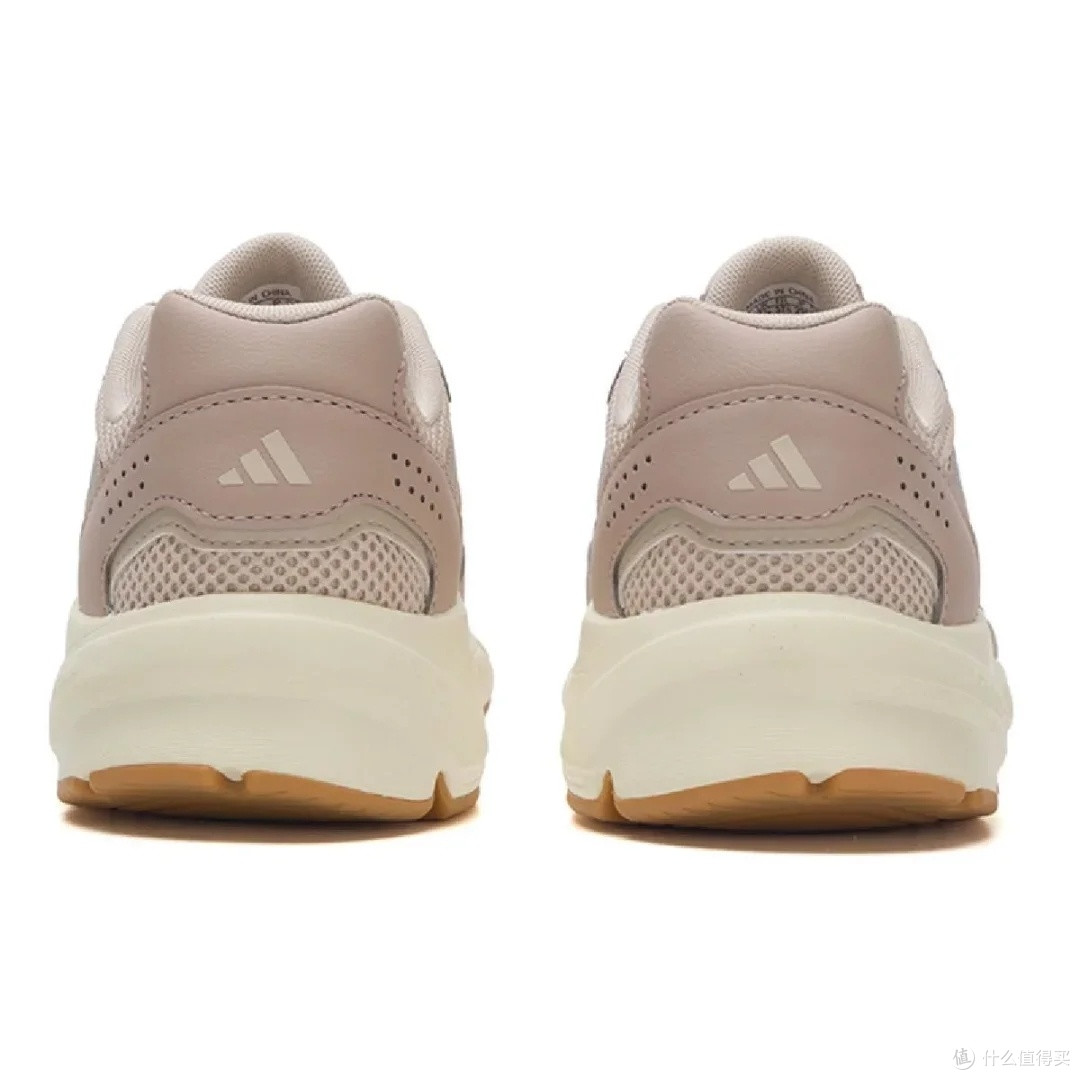 adidas CRAZYCHAOS 2000:复古与实用的平衡