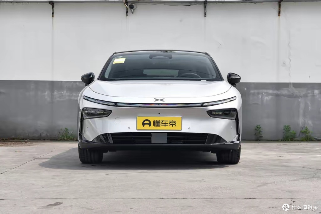 小鹏P7+选购指南:期车与现车该怎么选?