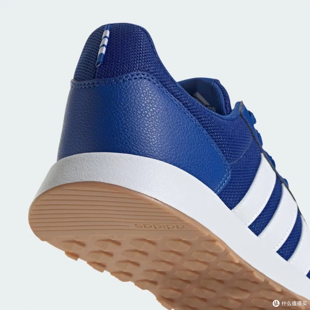 adidas RUN50S:复古美学与现代科技结合
