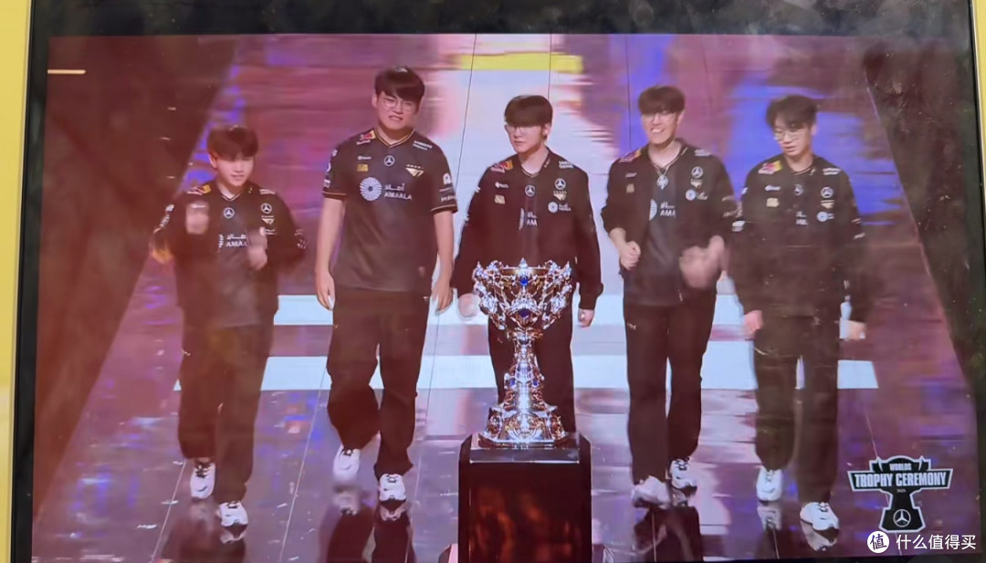 S15中国办：电竞青春的盛大仪式