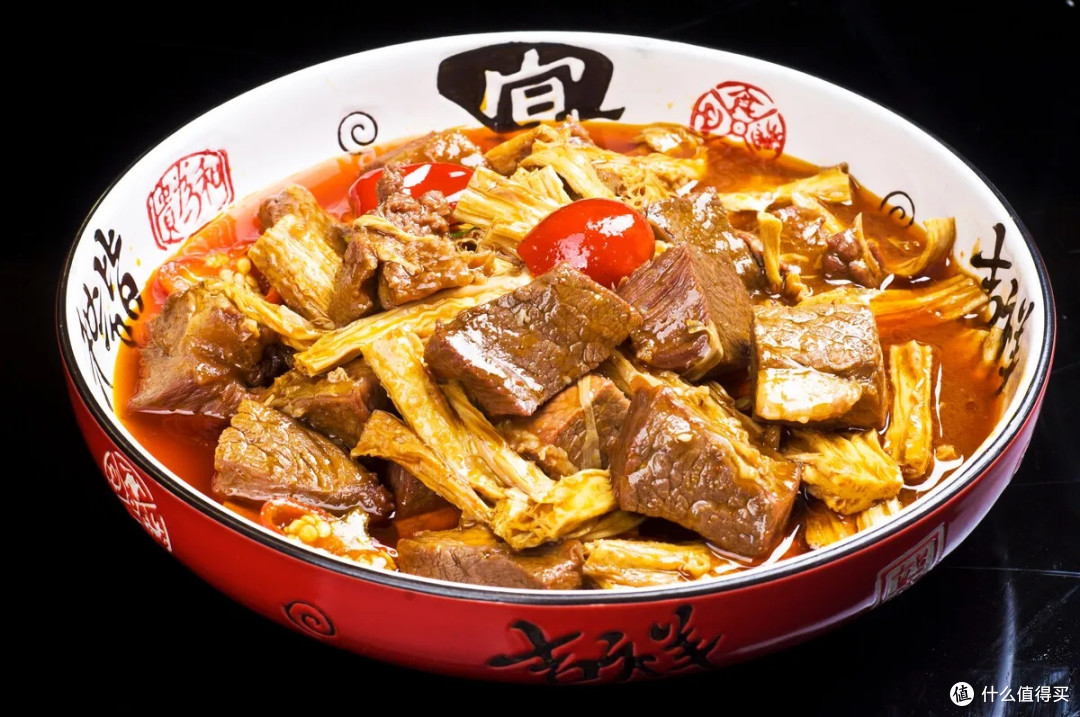 蒜香排骨与腐竹牛肉做法详解