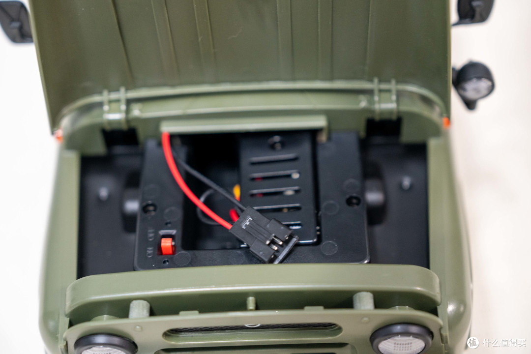 顽皮龙 1/12 C94 UAZ-469 瓦兹 ——复古经典越野车