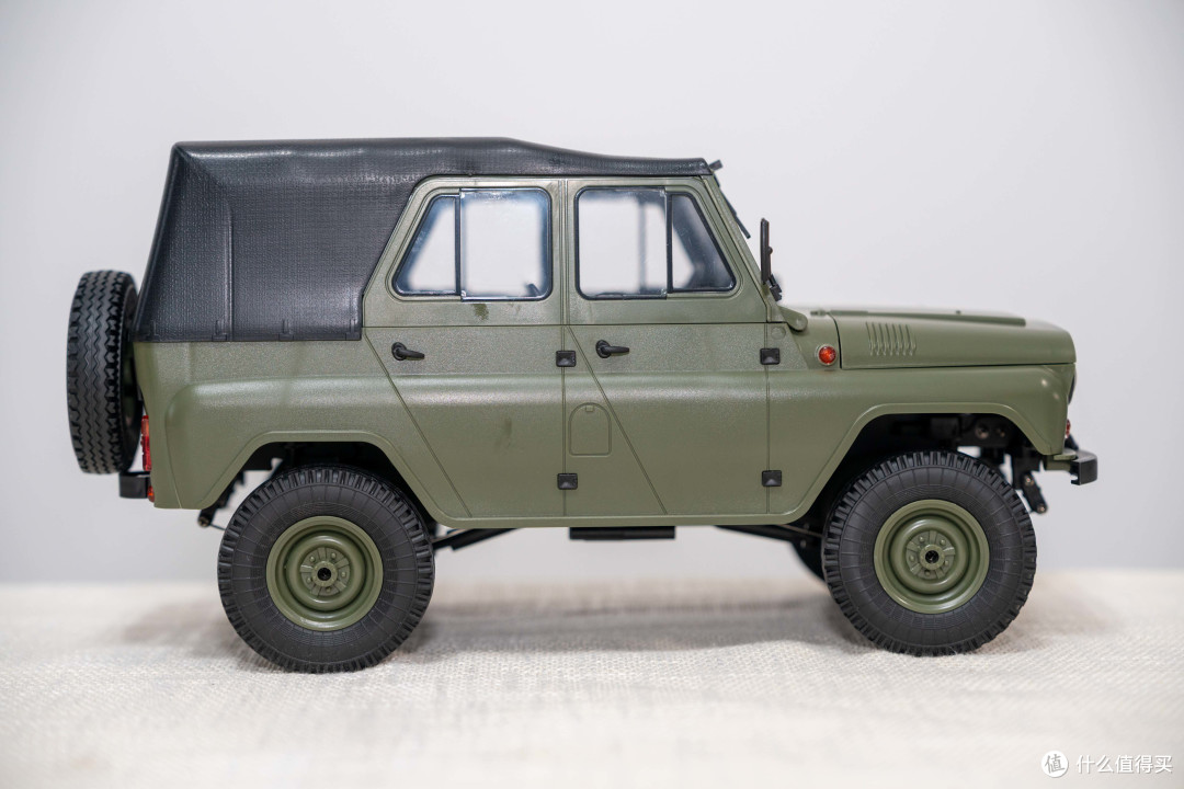 顽皮龙 1/12 C94 UAZ-469 瓦兹 ——复古经典越野车