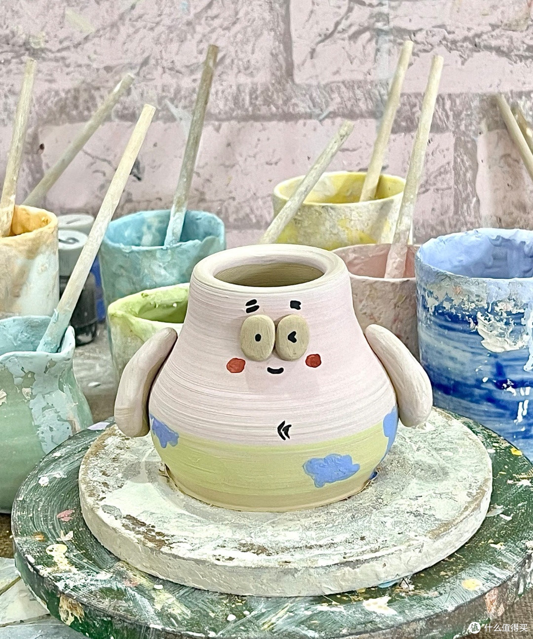 指尖生暖:陶艺DIY手工杯的治愈时光