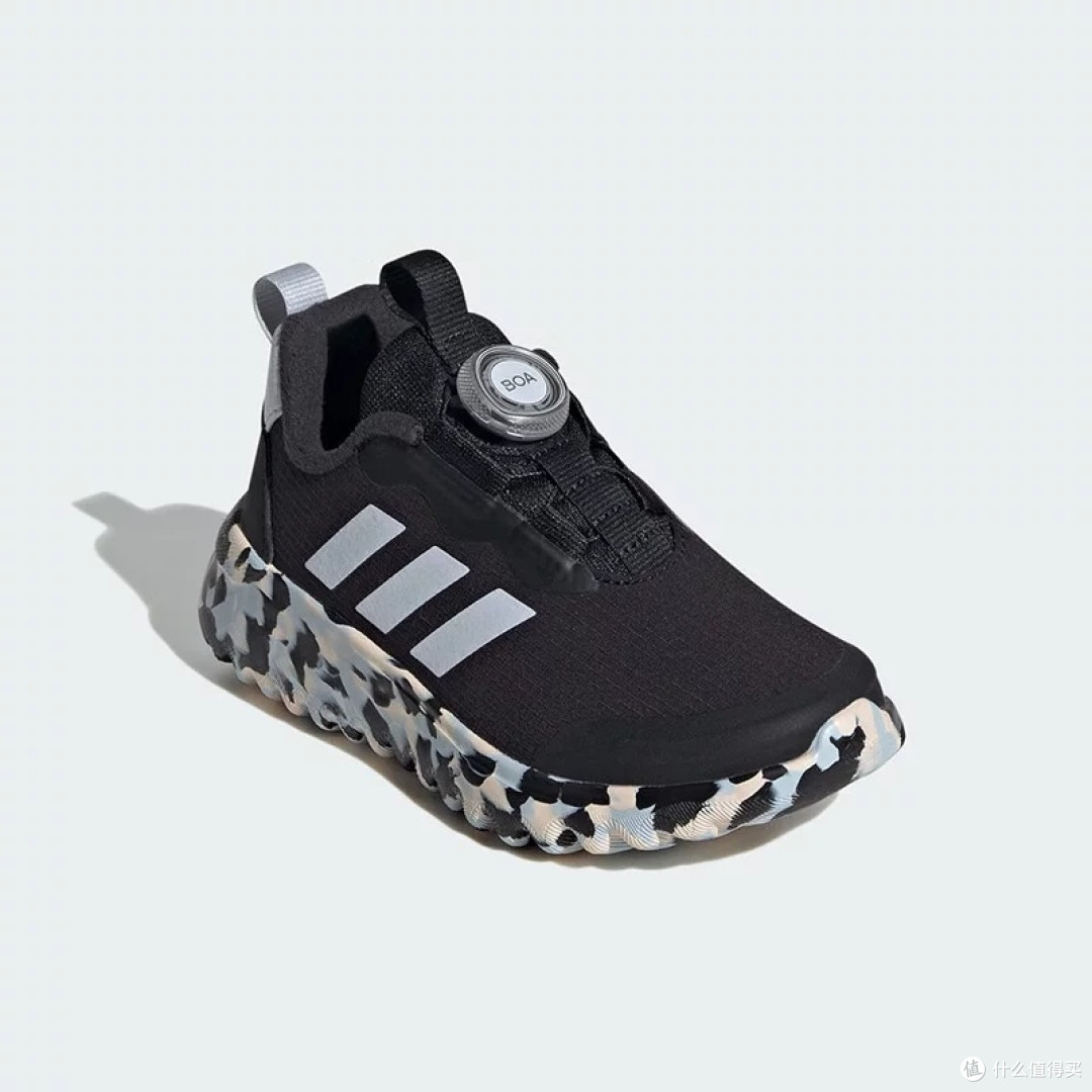 adidas男小童运动鞋科技解析