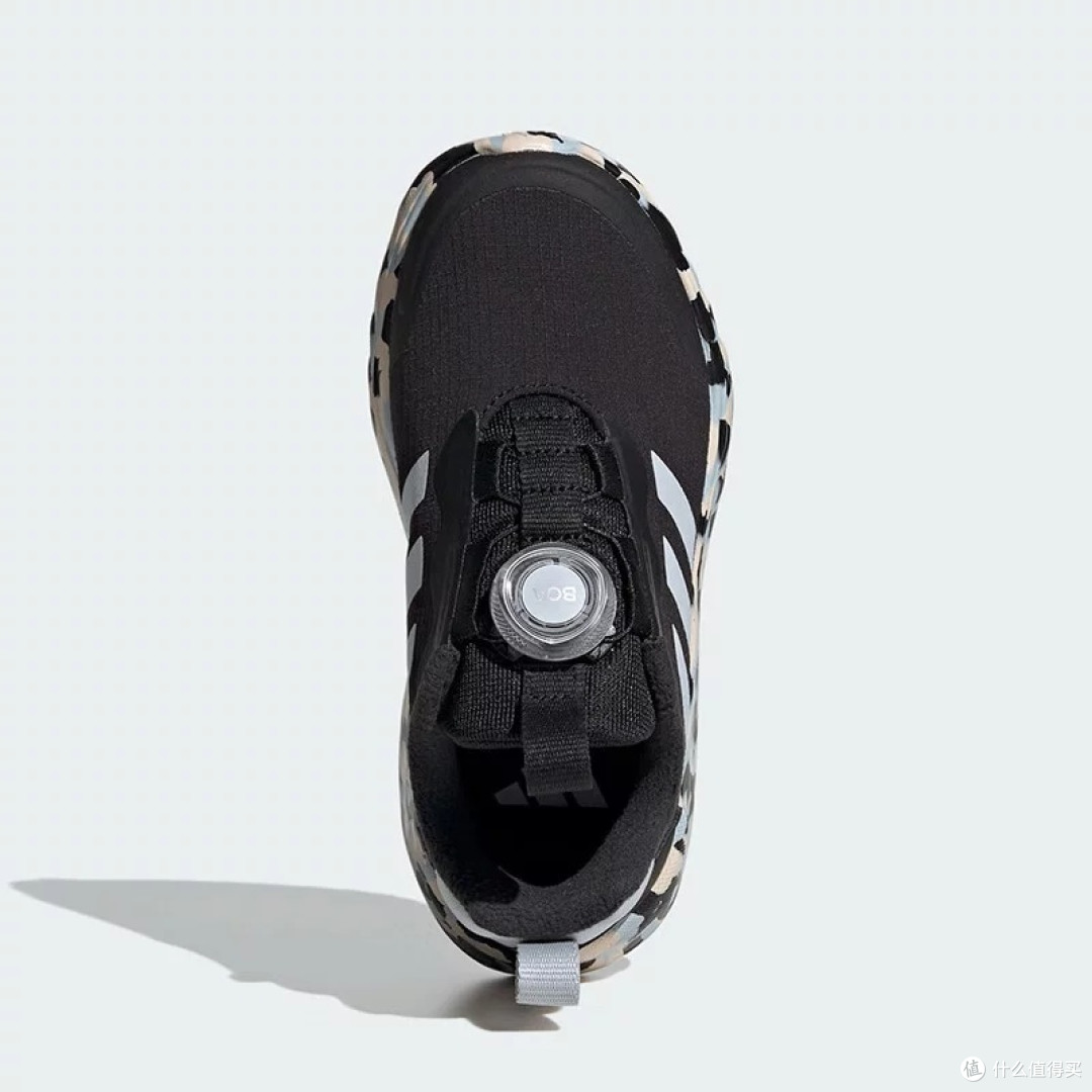 adidas男小童运动鞋科技解析