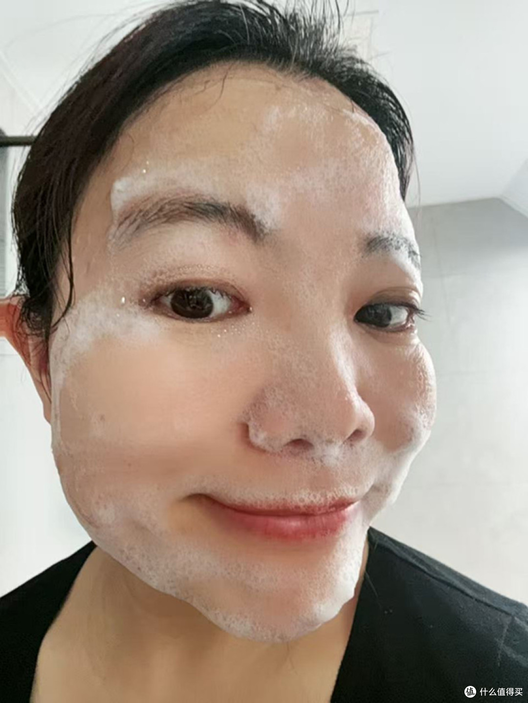 表面洗脸无效!赫徕洗面奶测评:深入肌底净化毒素+抗衰双同步