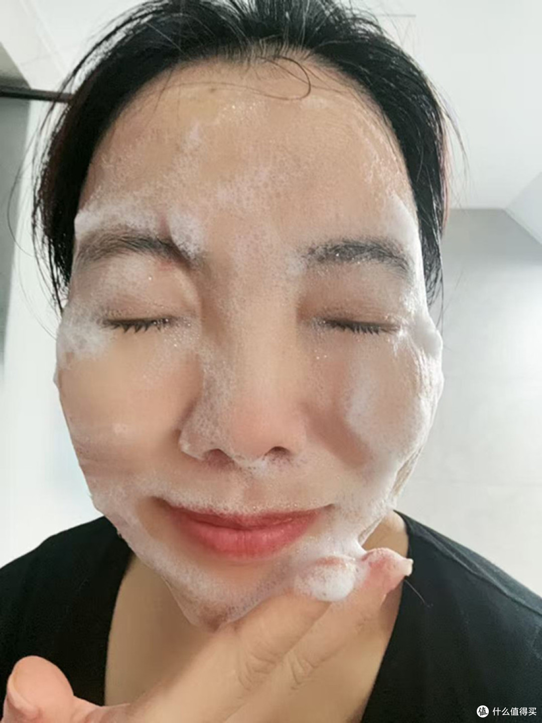 表面洗脸无效!赫徕洗面奶测评:深入肌底净化毒素+抗衰双同步