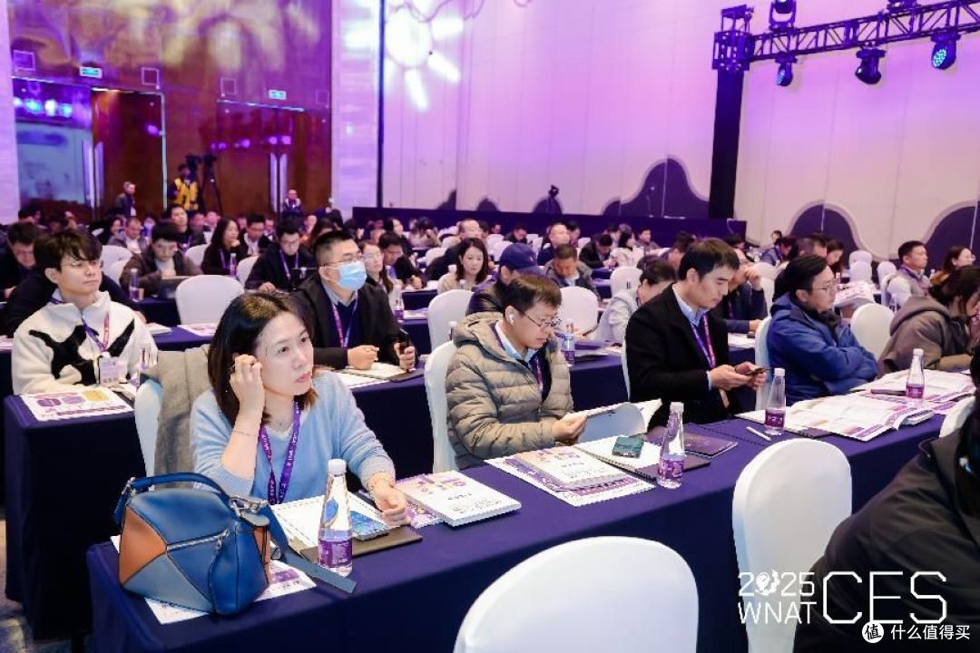2025新汽车技术交流会暨第十届铃轩奖颁奖典礼在苏州圆满落幕
