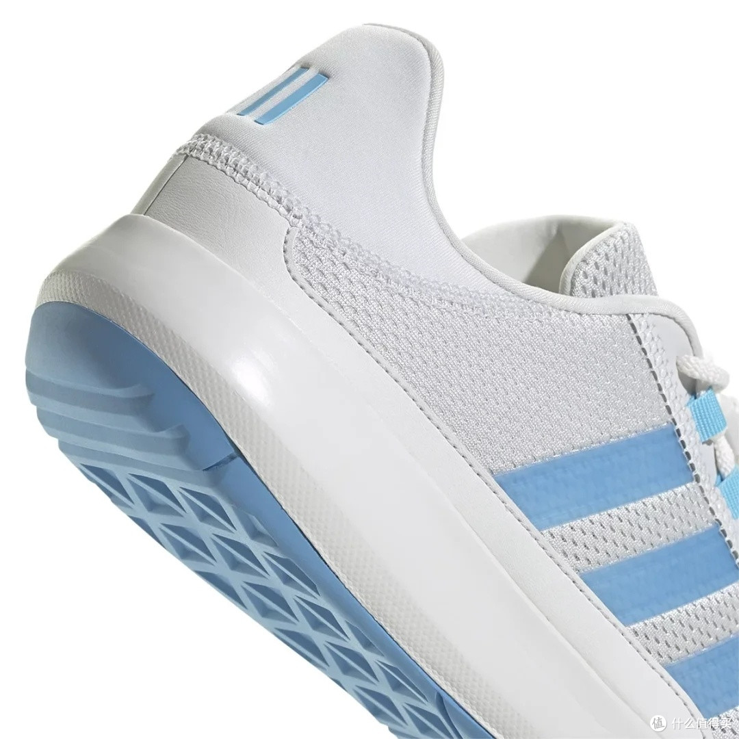 adidas透气休闲鞋:无界全能
