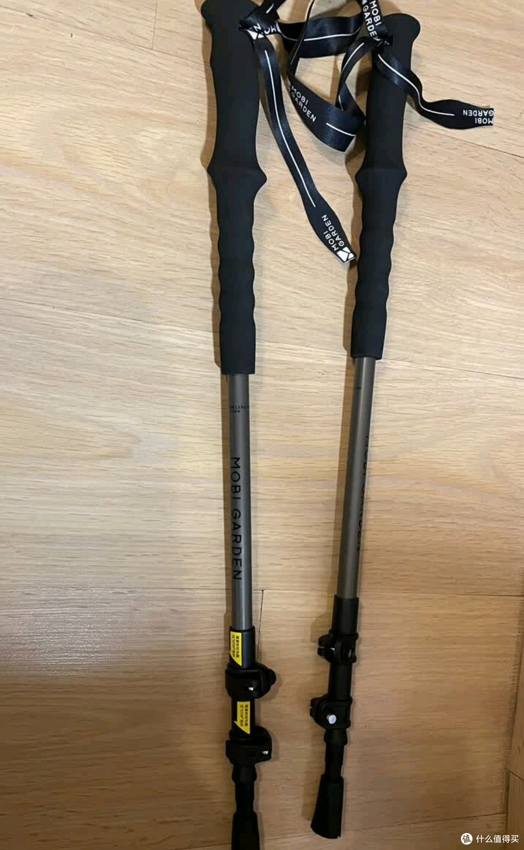天冷户外运动好物：牧高笛征途伸缩铝合金登山杖 