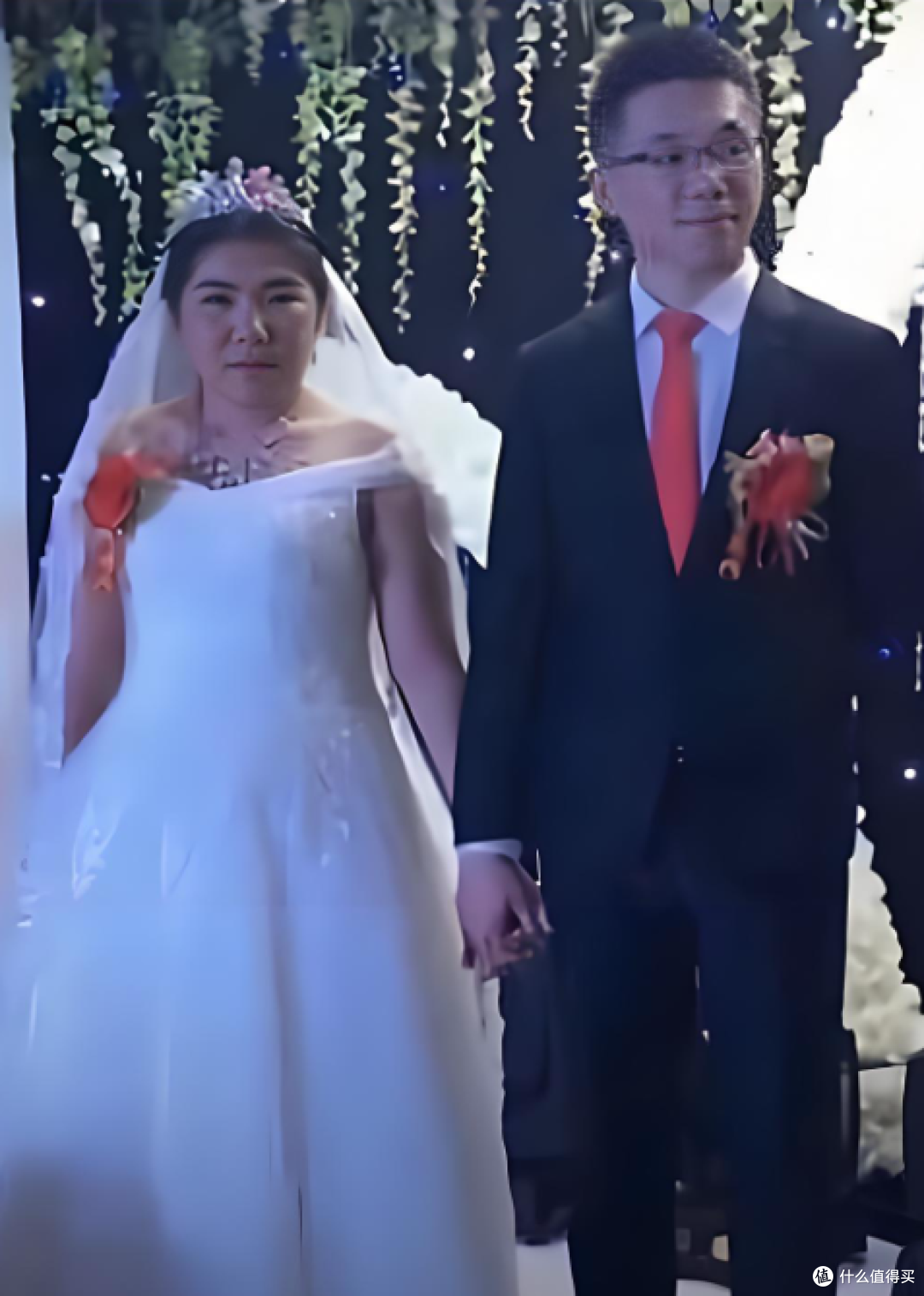 DNF圈“金牌肝帝”离婚始末:养妻8年被当提款机,低血糖换嘲讽!