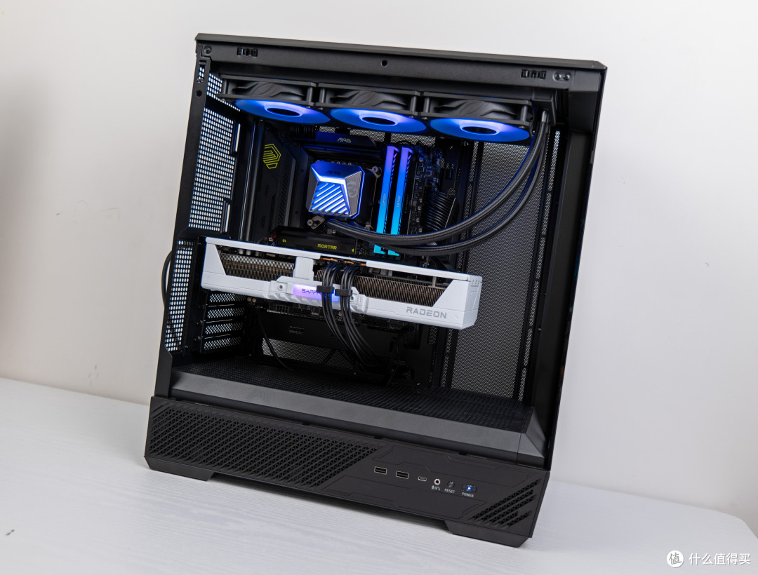 当前Intel版本之子,酷睿Ultra5 230F+微星B860M MORTAR迫击炮