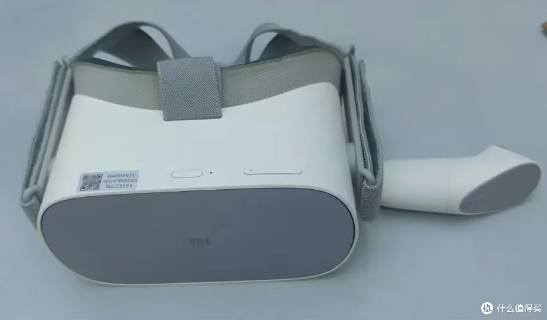 200多元的小米2K VR一体机!骁龙821+3G内存,带体感手柄