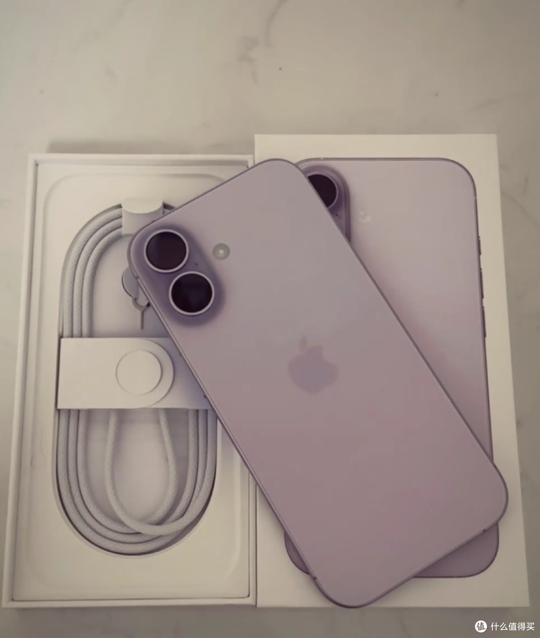 iPhone 17用了一个月,好用是好用,但是信号和续航真的扎心!