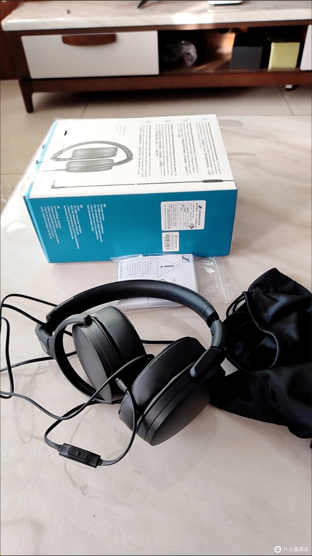 森海塞尔HD 400S:专业音质与舒适设计