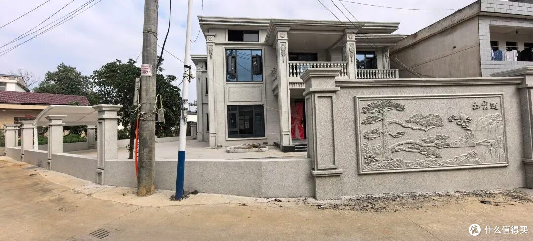 多乐士“朗境”之美，“老司”助力自建别墅的精彩表达