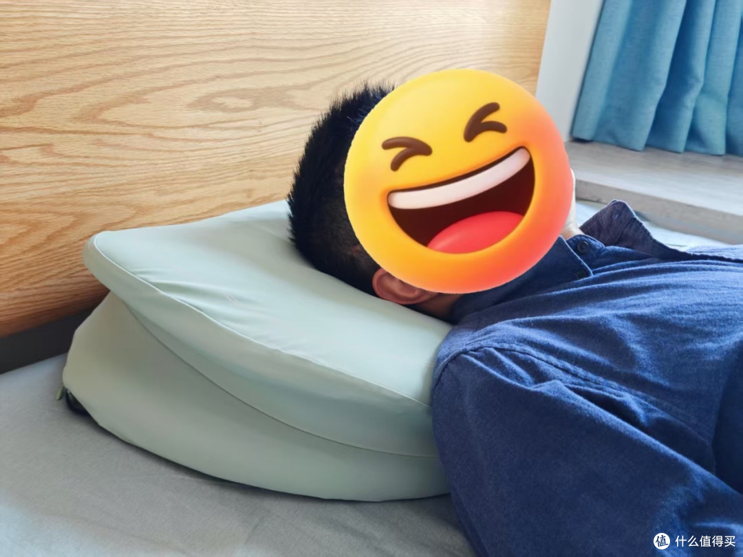 添眠荷叶护颈枕测评：碳纳米管热敷+颈椎牵引，助颈椎睡眠中归位