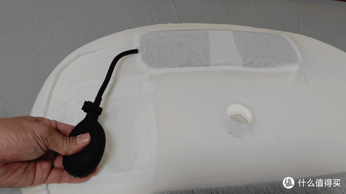 添眠荷叶护颈枕测评：碳纳米管热敷+颈椎牵引，助颈椎睡眠中归位