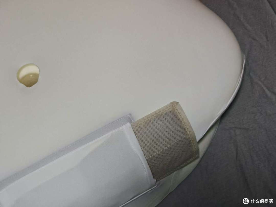 添眠荷叶护颈枕测评：碳纳米管热敷+颈椎牵引，助颈椎睡眠中归位