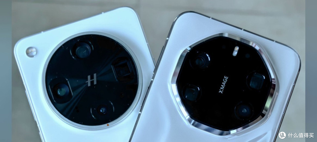 Mate 80 RS与Find X8U长焦对比