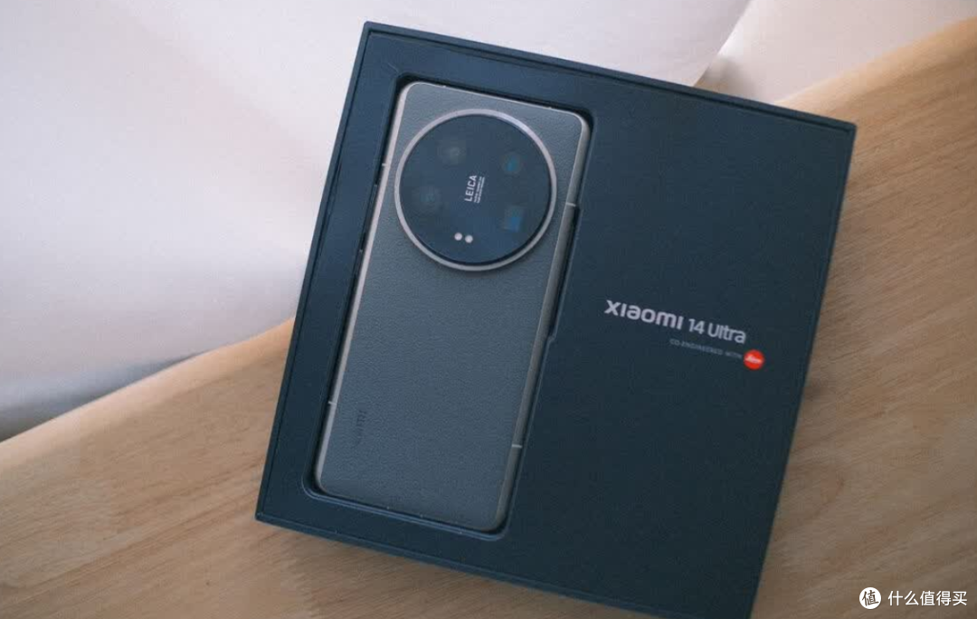 小米“跳水”清仓,16GB+1TB跌价3233元,双向卫星+徕卡1英寸大底