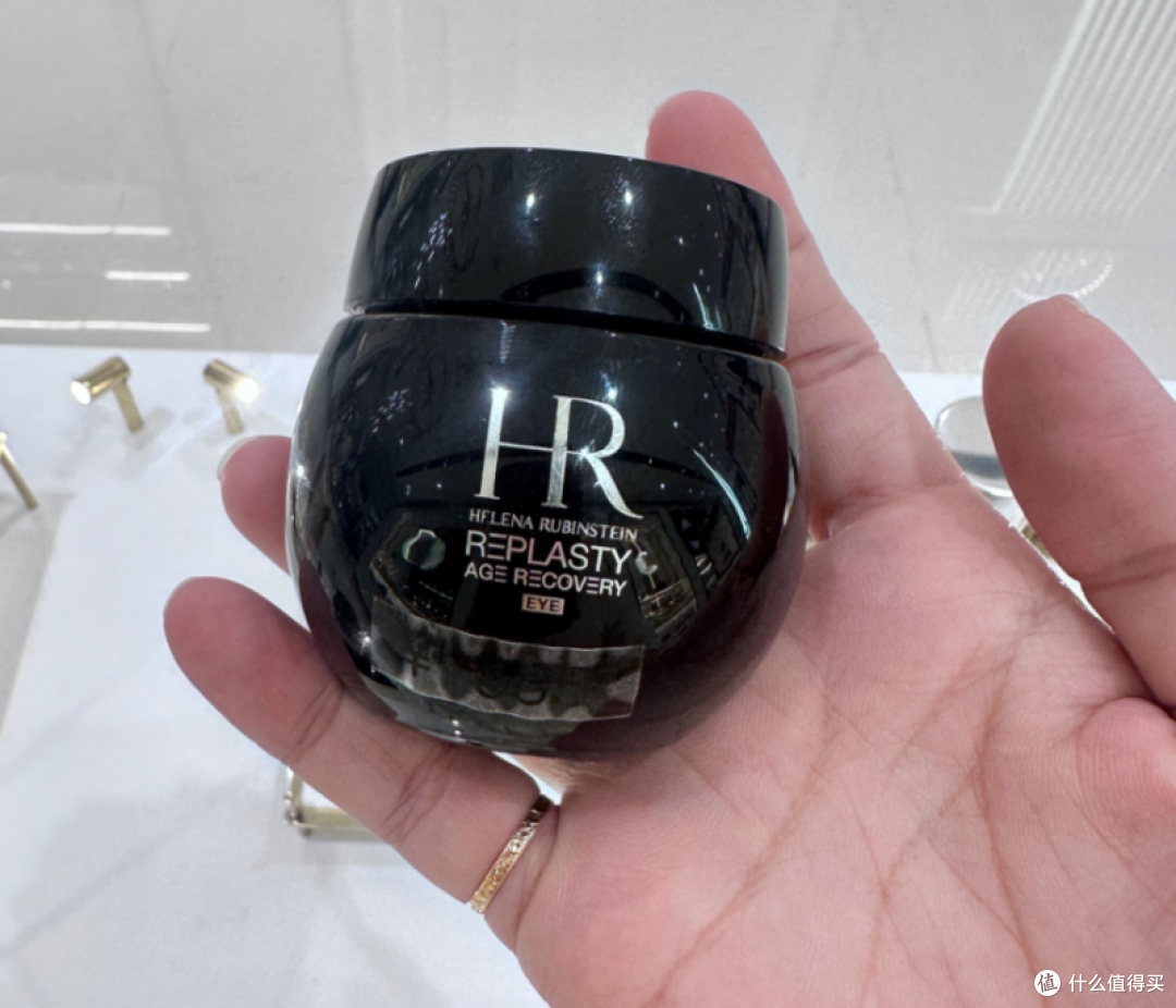 别再乱买眼霜了!什么眼霜去皱效果好?十大爆卖品牌你一定要知道