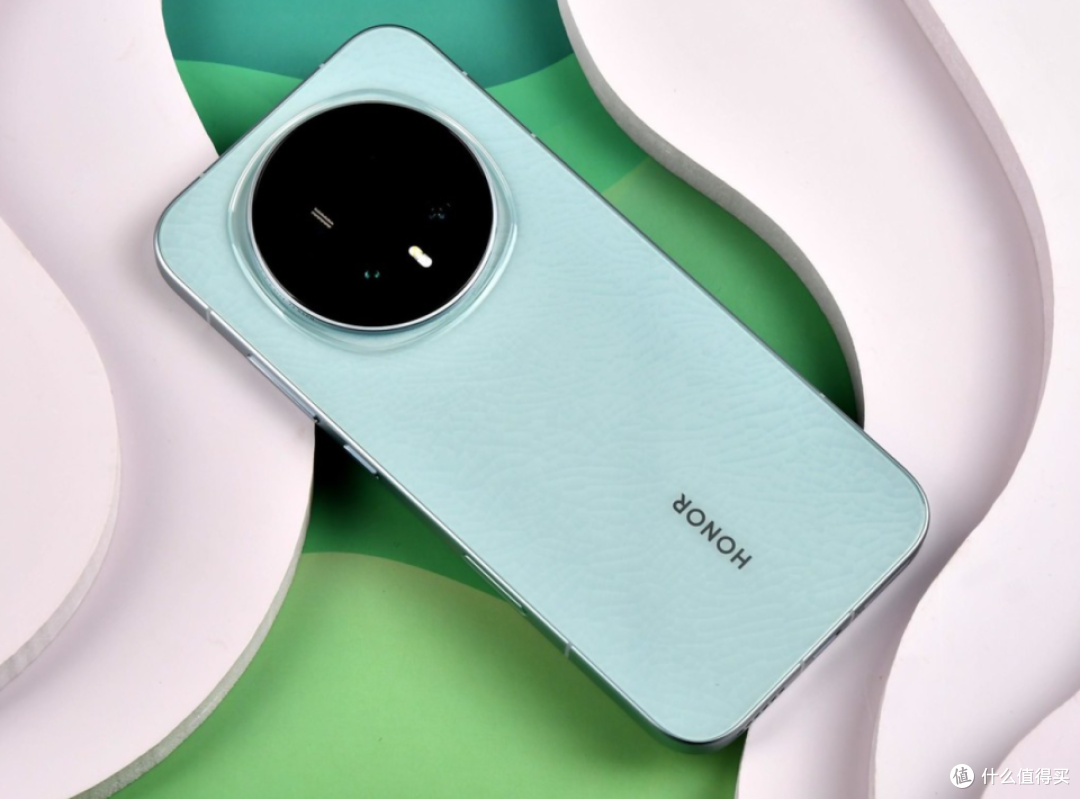 荣耀Magic8变香了, 16GB+1TB+7000mAh,双12期间售价更亲民了