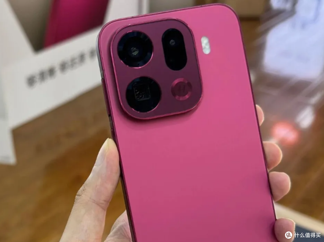 iPhone 15“半价清仓”,A16芯片+4800万双摄,从5999降至3399元