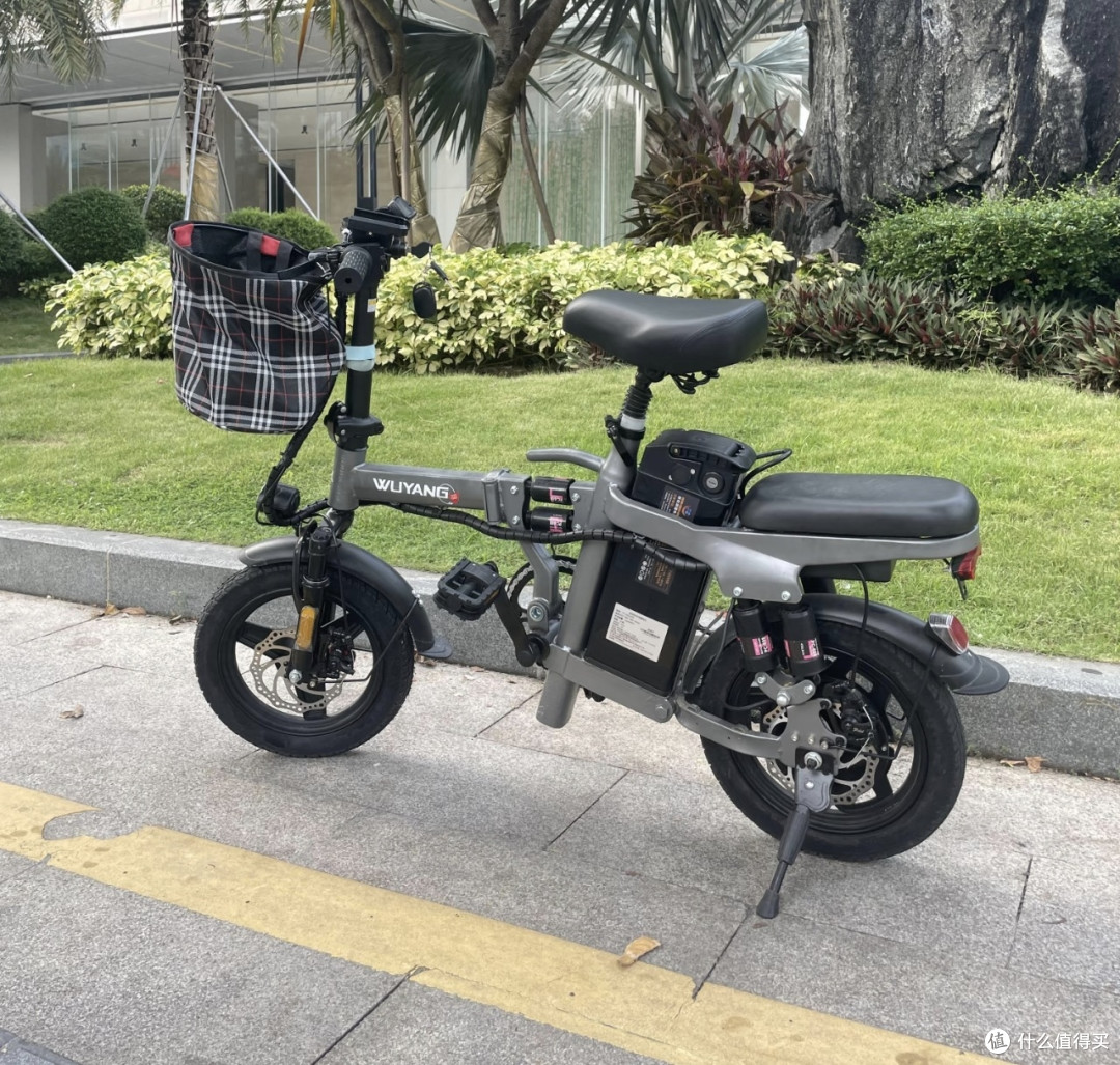折叠电动车:通勤与露营的新选择
