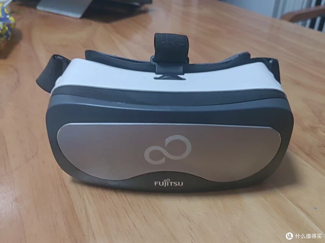 100元捡漏富士通VR一体机!说是学习机?其实是老师机!