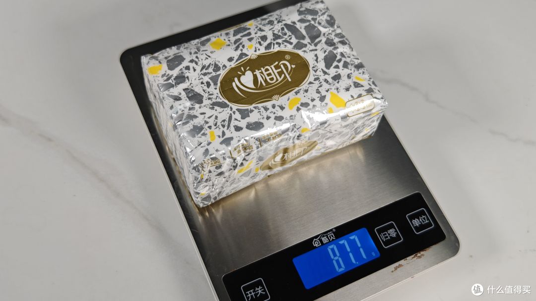 别再瞎买抽纸了!8 款热门款横评,好用不贵才是硬道理