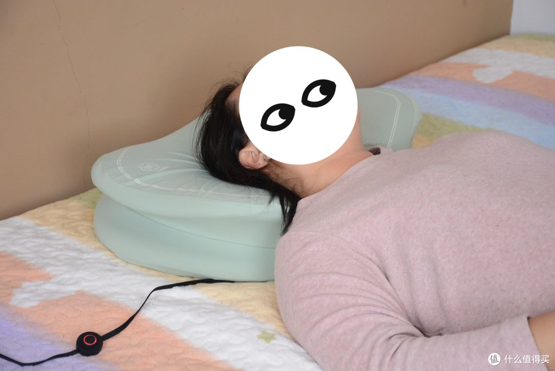 “热敷暖颈+颈椎牵引”:早晨脖子紧绷感被带走!添眠荷叶护颈枕