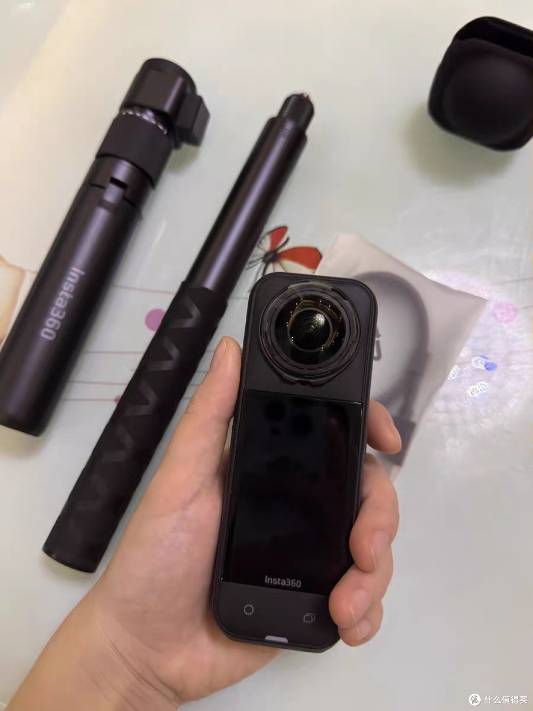 轻便与画质兼备:Insta360 X系列助你滑雪记录