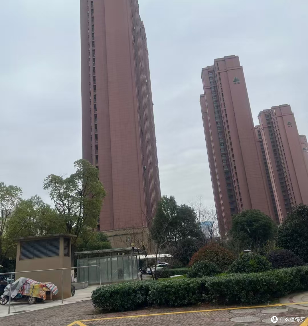 安置房再便宜也别买!不好住、难转手、不升值,谁买谁后悔!