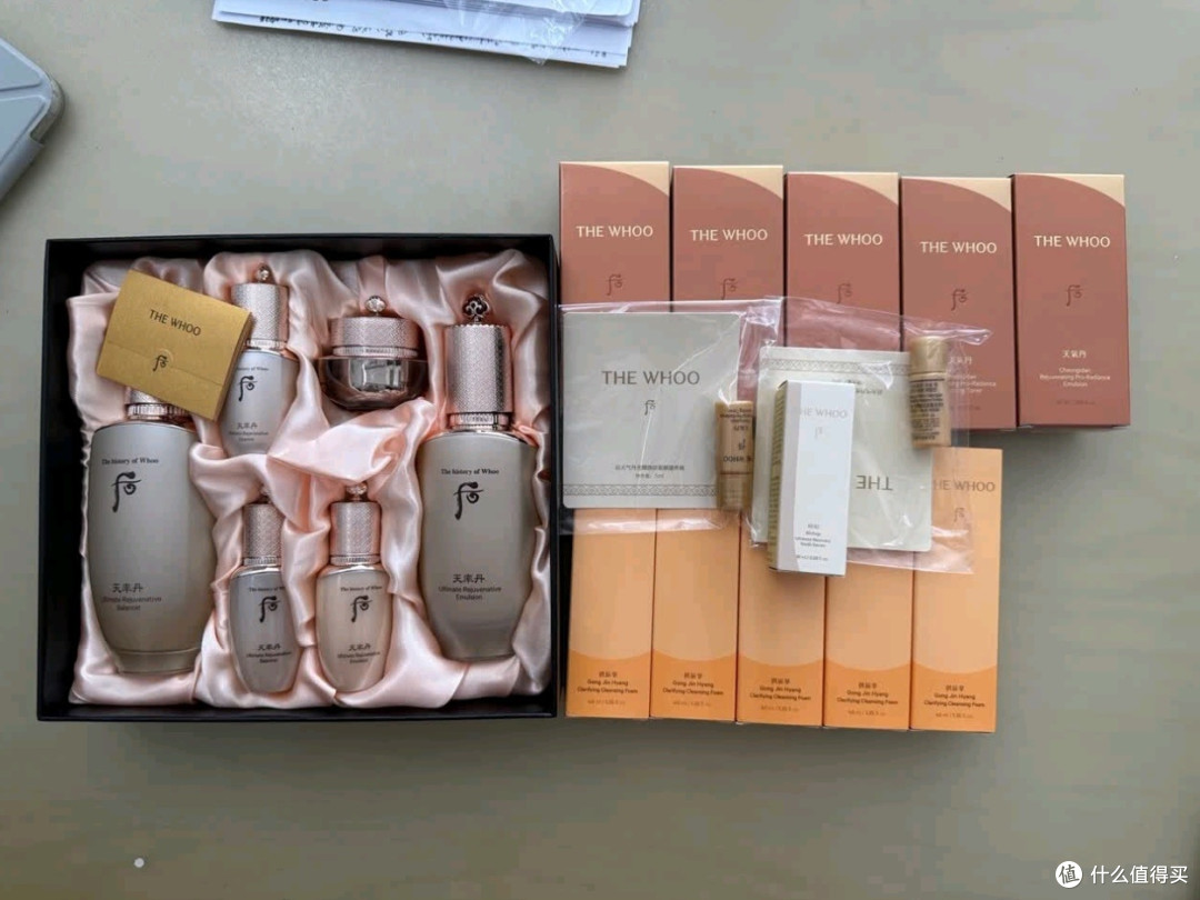 后Whoo津率享水乳礼盒6件套:圣诞送礼的滋润之选