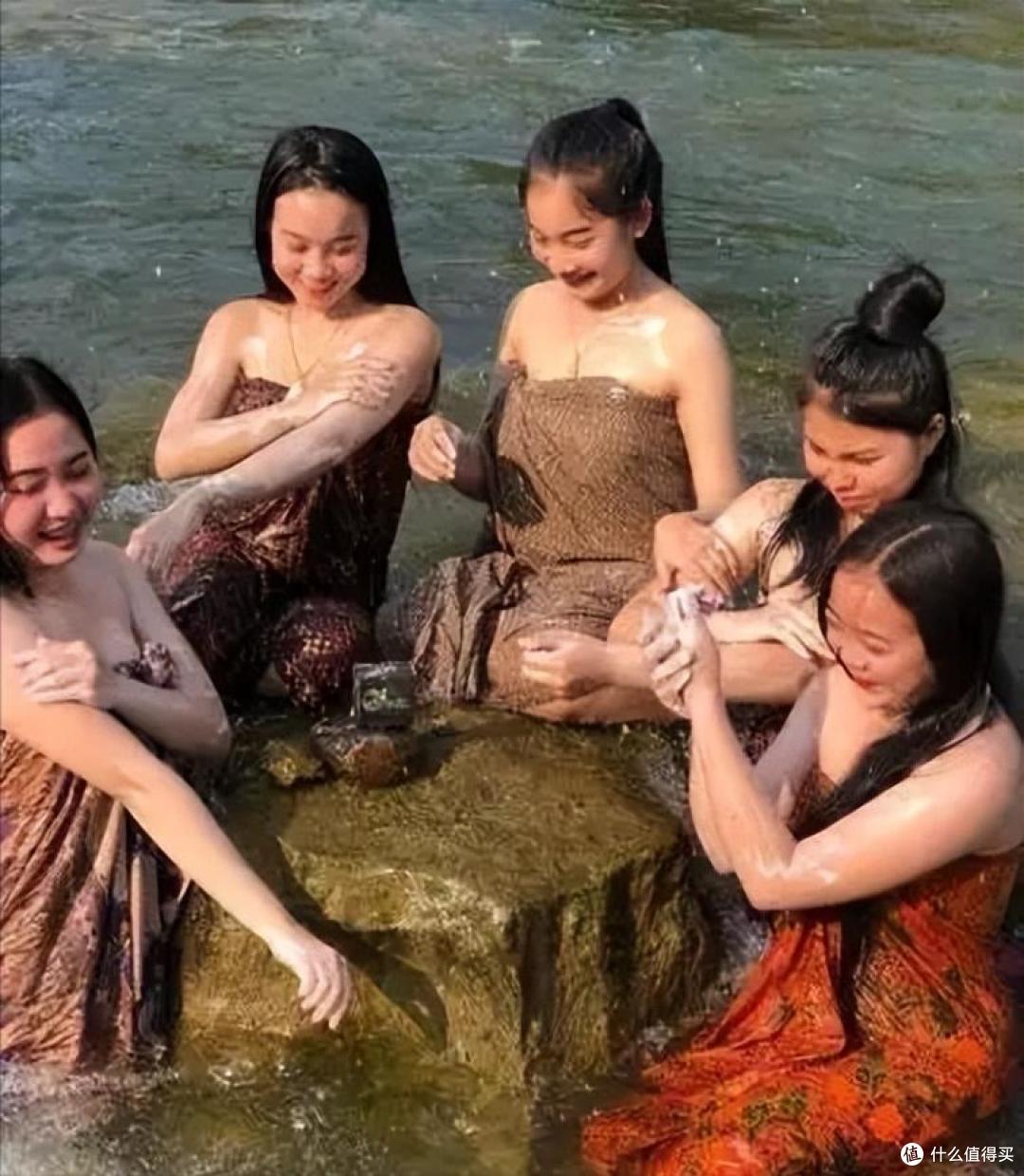 它是亚洲最穷的国家之一，落后中国30年，女性却惊人的“开放”
