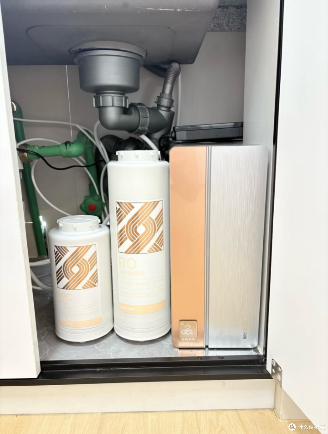 接杯水泡个茶要等1分钟?易开得这款净水器把用水自由还给我了!