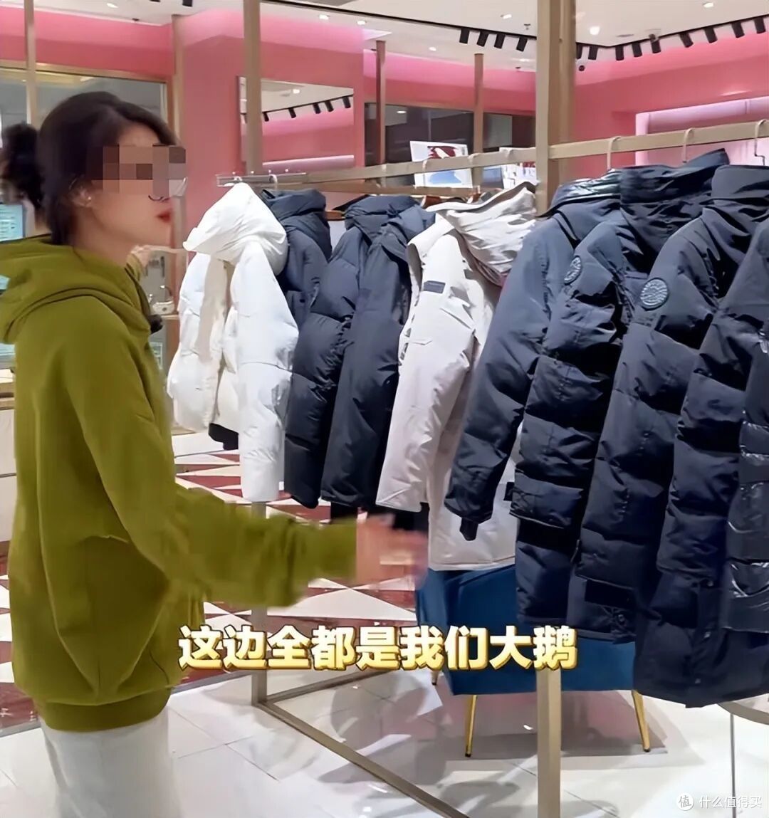 “莆田羽绒服” 专割伪中产,40%充绒量+羽丝填充,纯属智商税!