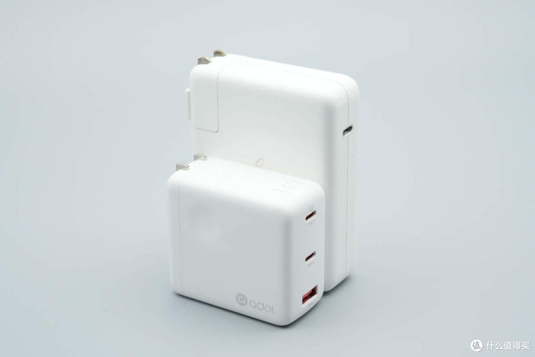 140W PD3.1+小米120W澎湃秒充,华硕a豆三口氮化镓快充充电器拆解